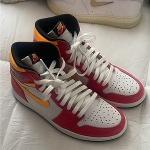 Jordan 1 “Light Fusion” - Mens 7